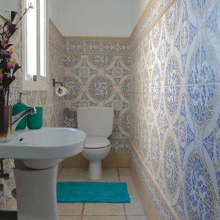 Casa Hadriano بيت ضيافة Cómpeta